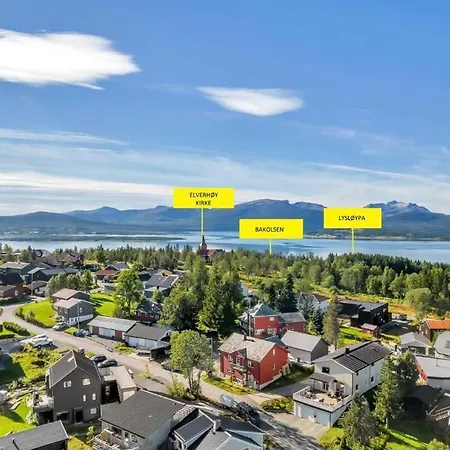 Northern Lights, Close To City, Free Parking Apartman Tromsø